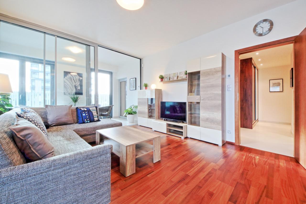 Ol Apartments براغ المظهر الخارجي الصورة